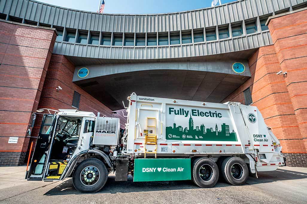 First Mack® LR Electric Model Begins Service with New York City Department of Sanitation