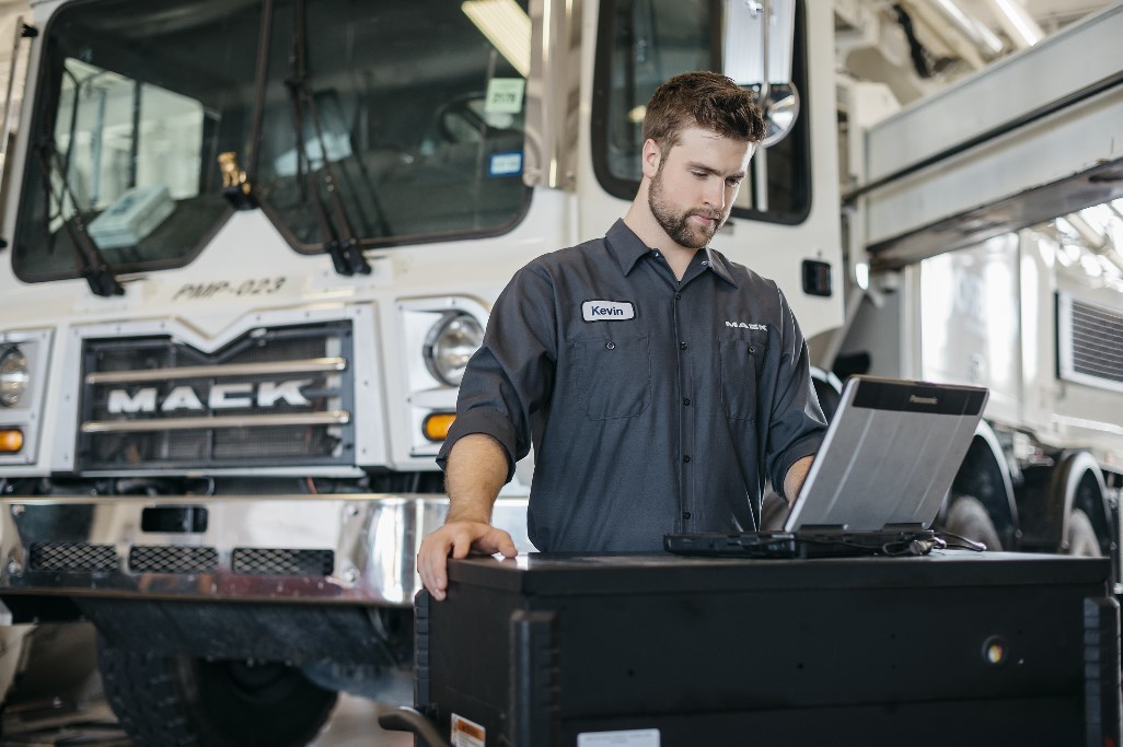 Mack Certified Uptime Dealers Implement Processes to Promote Safety, Social Distancing